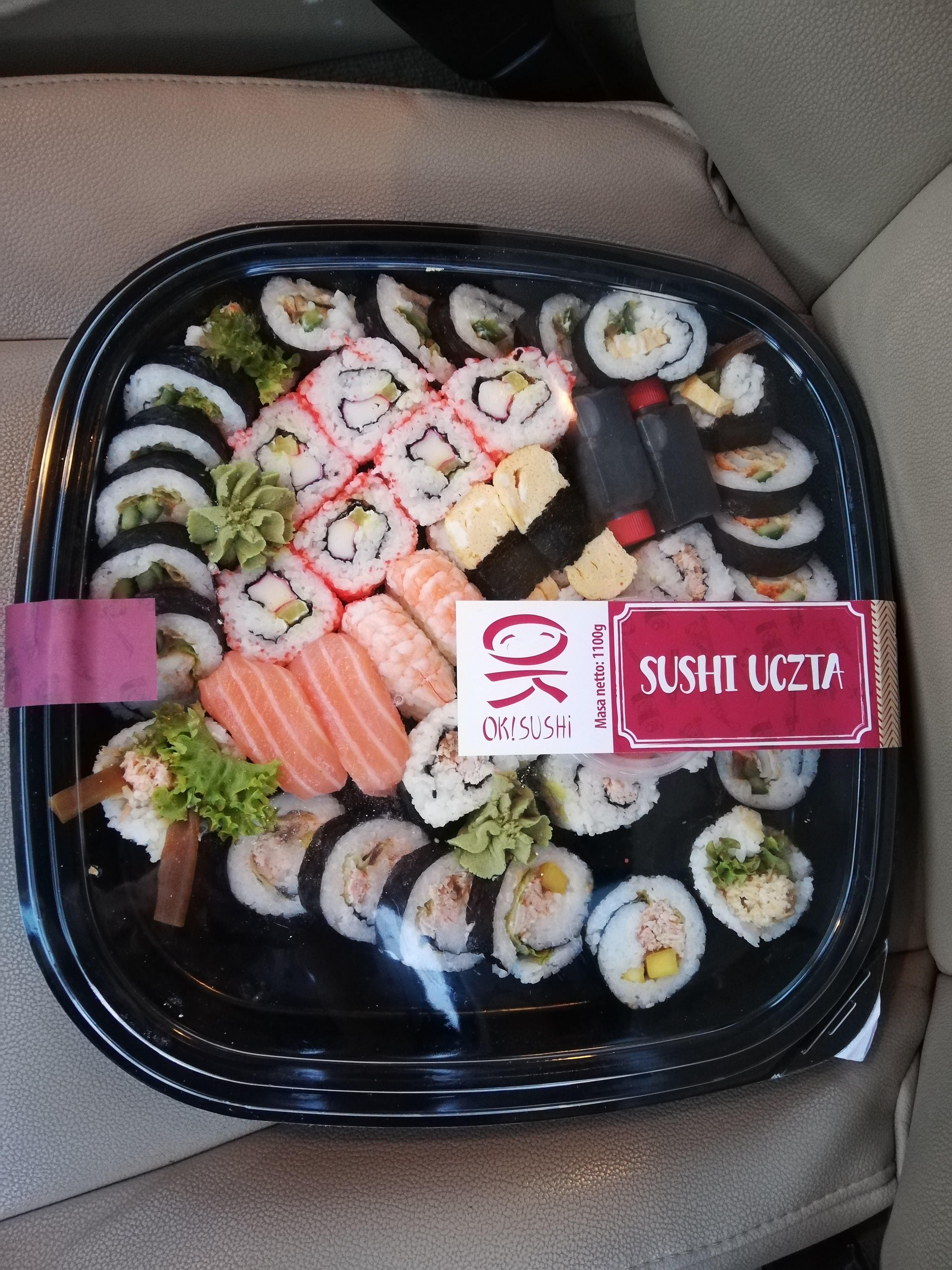 Sushi Box 1100g W Auchan 19 99 Zl Pepper Pl