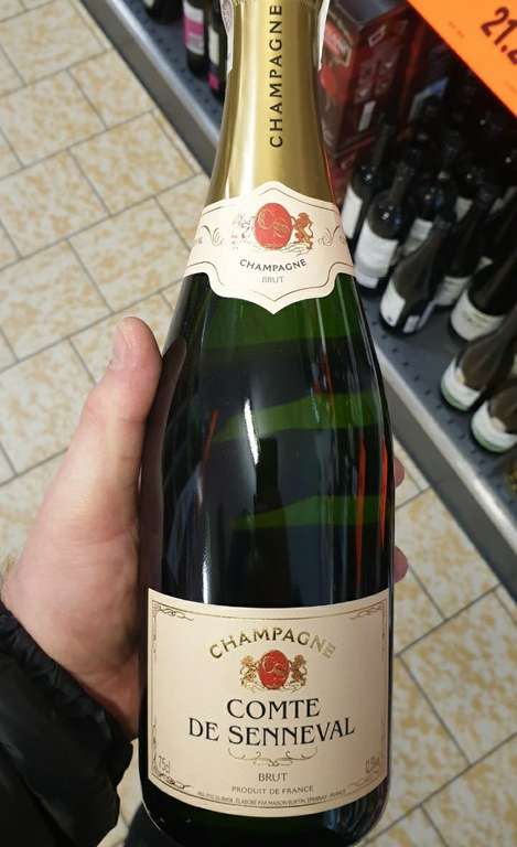 Champagne Comte de Senneval. Taniej niż Prosecco. Lidl.