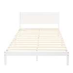 Amazon Basics, biała rama łóżka z litej sosny z klasycznym zagłówkiem 140x200 | 121,9€