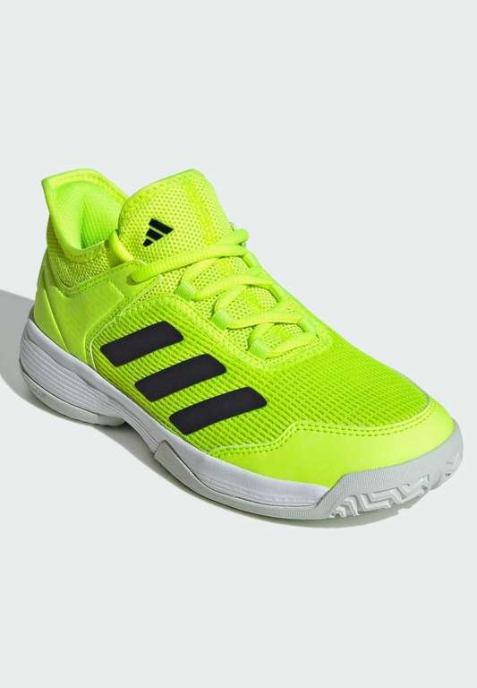 Dziecięce buty tenisowe Adidas UBERSONIC 4 KIDS za 135zł (rozm.32-38) @ Lounge by Zalando