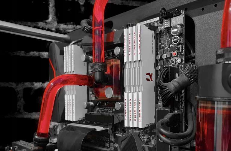 Pamięć RAM DDR4 GOODRAM Irdm Pro 8GB 3600MHz Crimson White