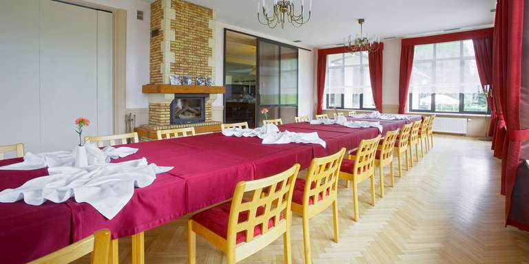 Bieszczady: 2-osobowy pokój ze śniadaniami o obiadokolacją w hotelu Perła Bieszczadów (319/289 zł za dobę) + wellness i baseny @ Triverna
