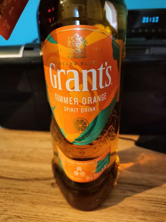 Grant's Summer Orange. Spirit Drink. Whisky z przyprawami. 35%, 0.7L. Cena promocja przy zakupie dwóch sztuk. Biedronka.