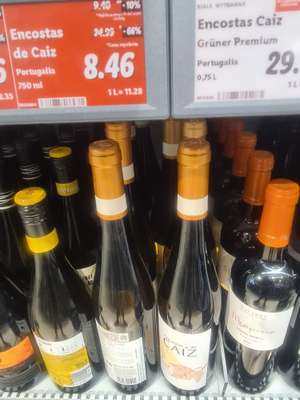 Portugalskie wino Encostas De Caiz 750ml, butelka z długą szyjką 12% w Lidlu
