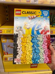 Lego 11032 w Carrefour Wołomin