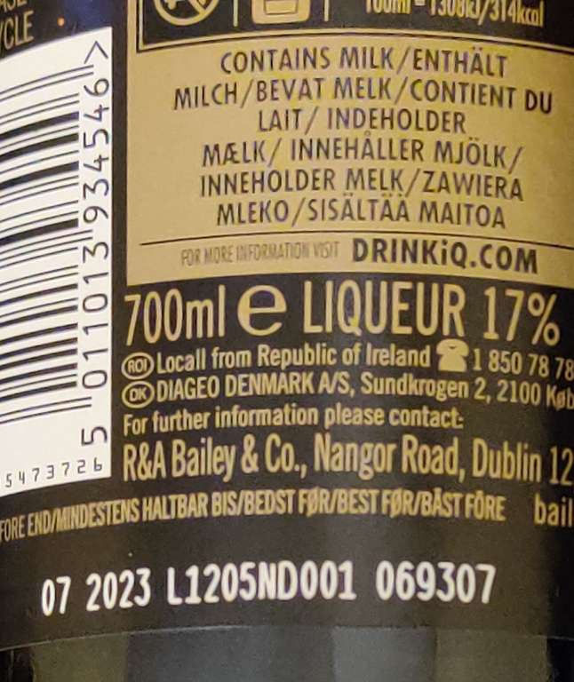 Likier BAILEYS SALTED CARAMEL 17% w butelce 0,7L. BIEDRONKA