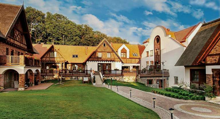Jesień: 2 noce dla dwojga w 4★ Hotel Aubrecht Country SPA Resort w Przechlewie (woj. pomorskie). W cenie śniadania i wellness @ Travelist
