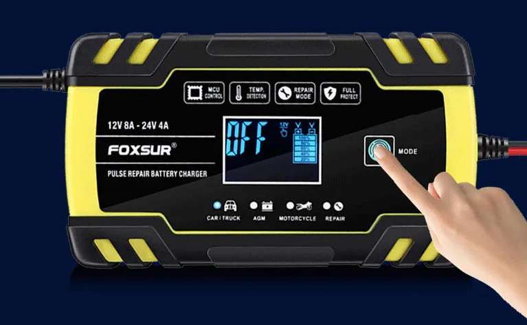 Prostownik FOXSUR 12V/24V 8A ładowarka akumulatora - $17.38