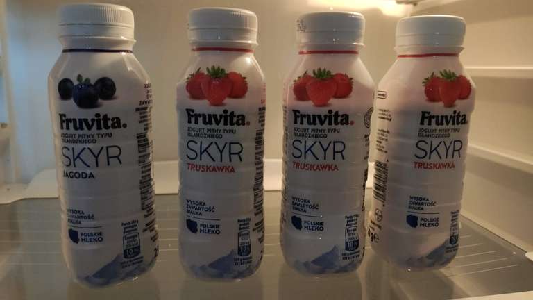 Jogurt Pitny Skyr Owocowy Fruvita Mix 250ml (19 GRAM BIAŁKA/250ML) BIEDRONKA