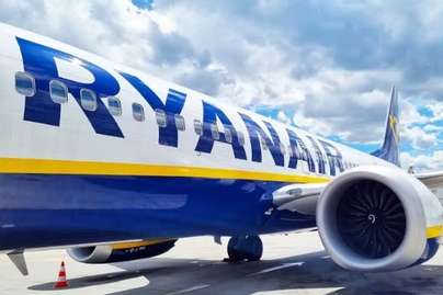 RYANAIR jesienne szaleństwo w środku tygodnia. Wyprzedaż...