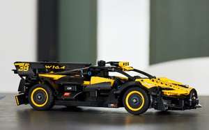 LEGO Technic 42151 Bolid BugattiLEGO Technic 42151 Bolid Bugatti