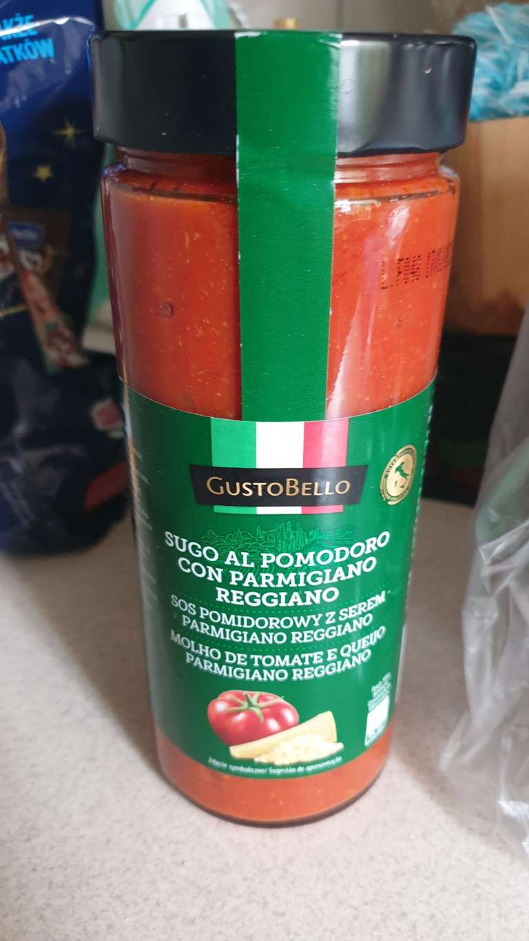 Sos pomidorowy Gusto Bello z parmezanem 600g przy zakupie 2szt. Biedronka