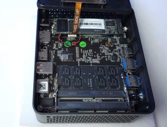 Mini PC BMAX B5A Pro Ryzen 7, 16GB, 512GB SSD - 215,45 zł at