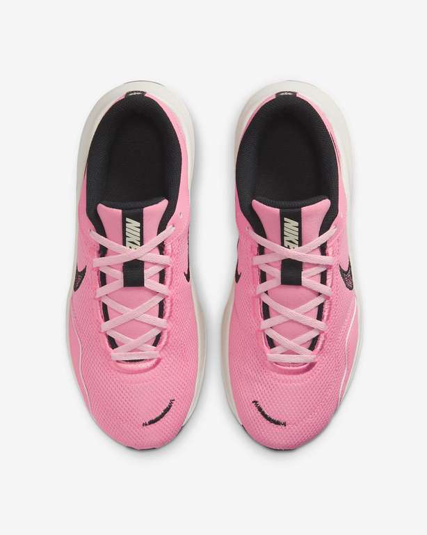 Damskie buty Nike Performance LEGEND ESSENTIAL 3 za 155-159 zł - dwa odcienie różu @Lounge by Zalando