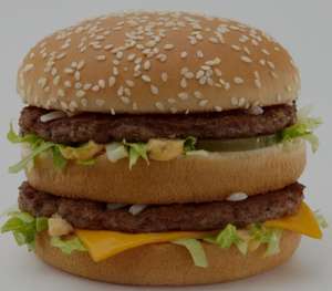 Dzień burgera w McDonalds - Big Mac z małymi frytkami