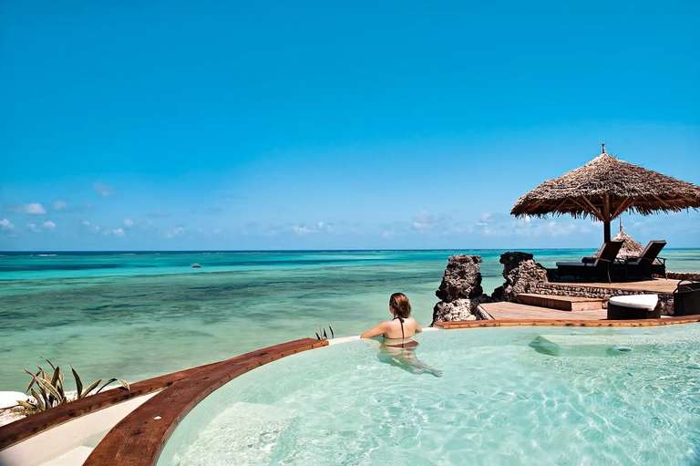 *Zanzibar* - 9 dni, All inclusive, dla 2 osób w Karafuu Beach Resort & Spa 3 529 zł/za os. Lot z Katowic. Ocena 4.2/5