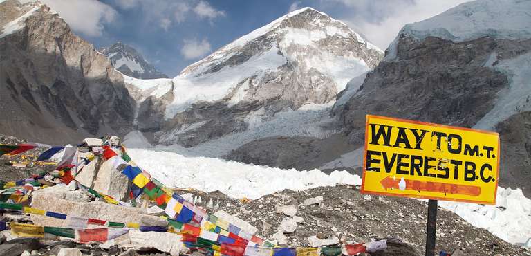 14 dniowy trekking na Everest Base Camp 5364 m+ zwiedzanie Nepalu w cenie loty z Wiednia+ transfer z Warszawy i inne- opis (Kwiecień 2024r)