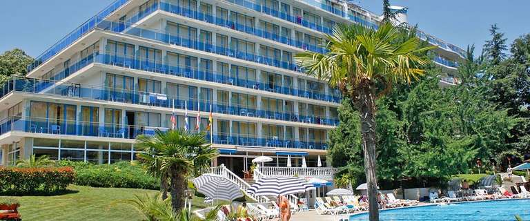 Bułgaria Hotel 3* śniadania mnóstw dat w tej cenie 7 dni za 379 zł a na 14 dni 789 zł . Basen przy plazy