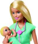 Barbie Zestaw do zabawy w lekarza dla dzieci z lalką blondynką, 2 lalkami niemowlętami, stołem do badania z akcesoriami, GKH23