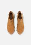 Damskie buty ze skóry Clarks ATL TREK UP WP za 145zł (rozm.35-42) @ Lounge by Zalando