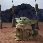 Star Wars The Child - Baby Yoda ,10 efektów dźwiękowych i akcesoria, inspirowana postacią z serialu The Mandalorian