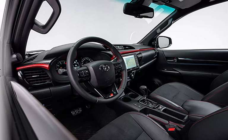 Toyota Hilux WERSJA GR SPORT 2.8 D-4D 204 KM 6 A/T 4×4 Podwójna kabina 2023r. / inne wersje @ Toyota