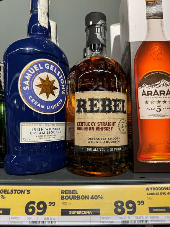 Rebel Bourbon Whiskey 0.7 L 40% Netto