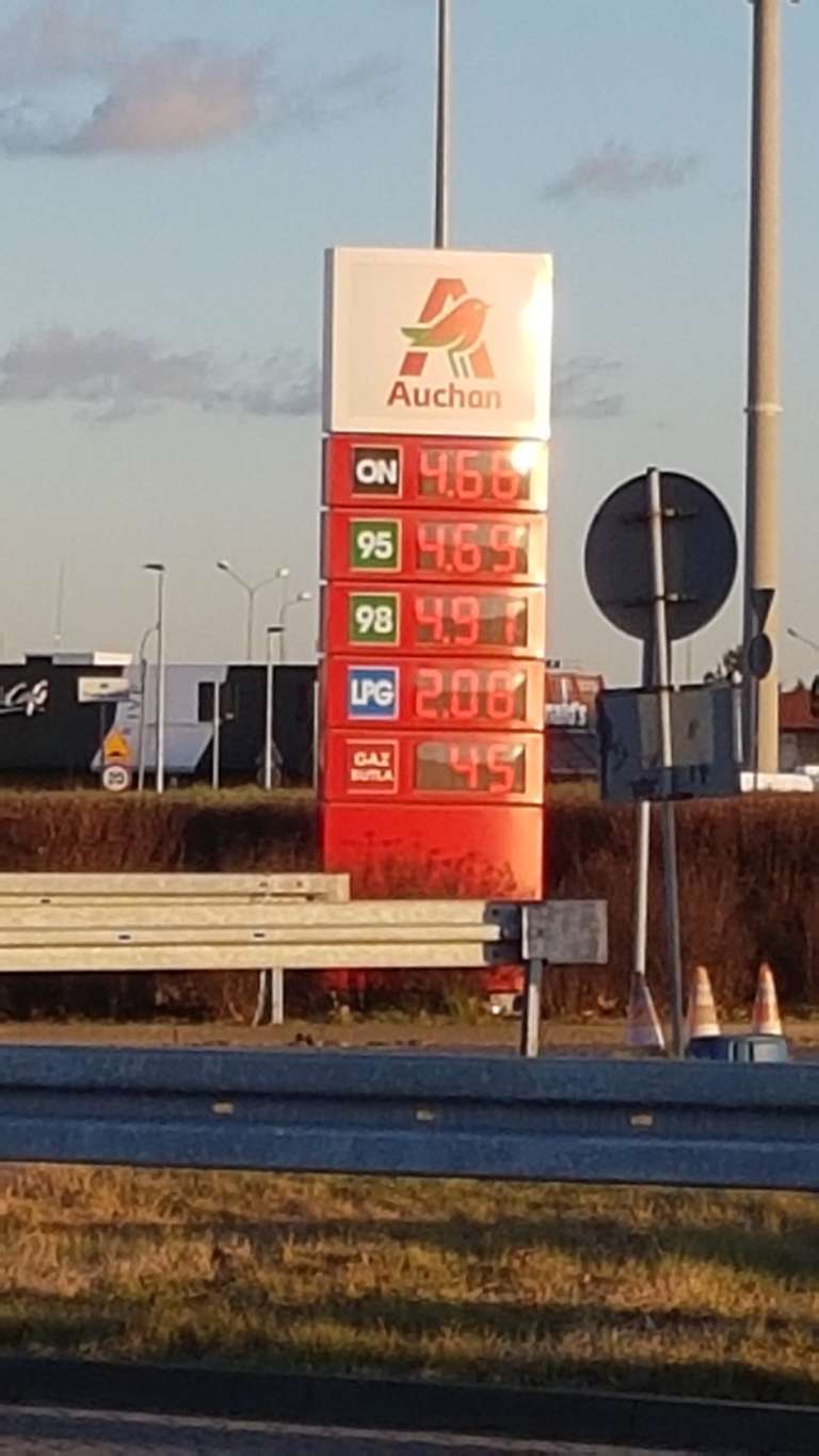 Tanie paliwo Auchan Poznań Komorniki