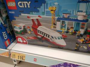 Lego port lotniczy 60261 auchan