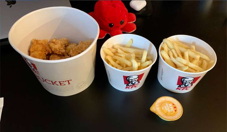 KFC - tani zestaw dla 2/3 osób