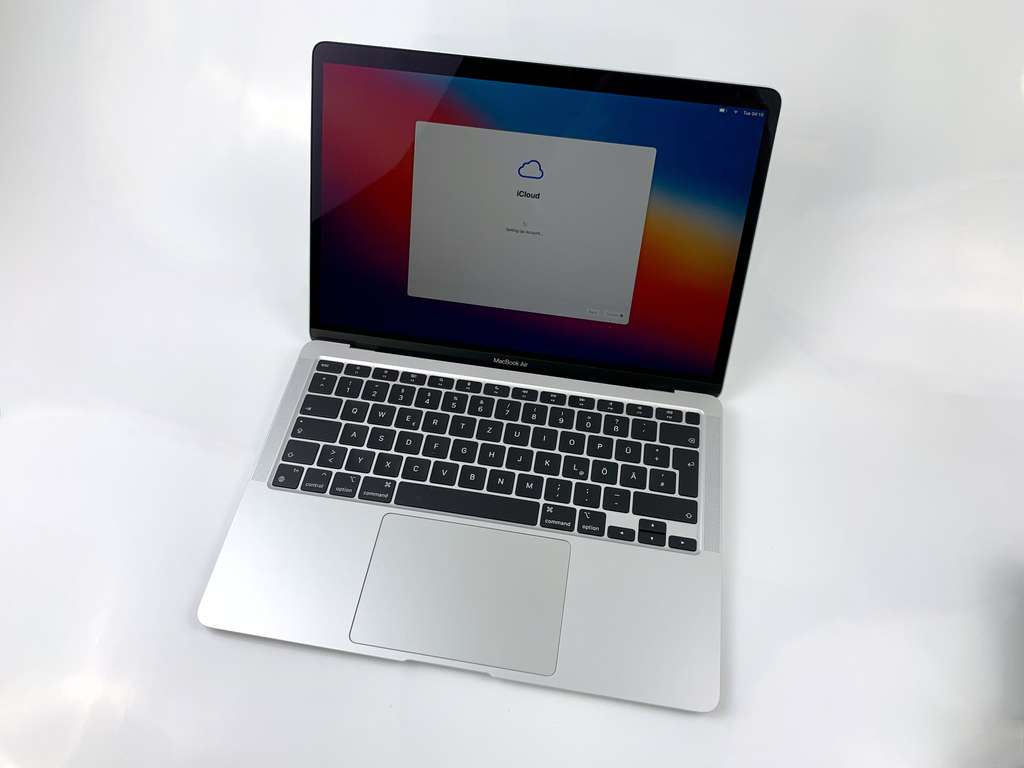 MacBook Air M1 8 GB 256 GB - srebrny - Pepper.pl