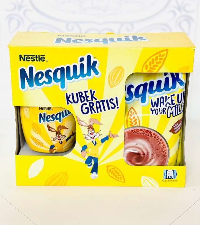 Nestle Nesquik Kakao 700g zestaw z kubkiem