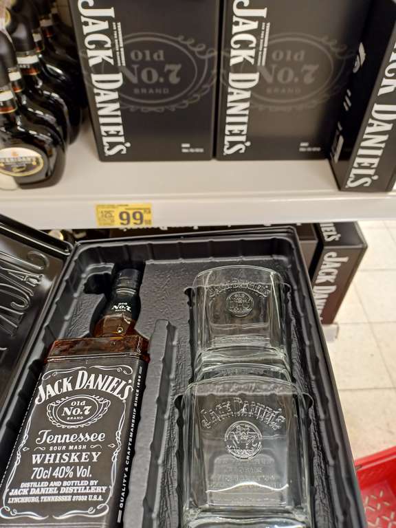 Whisky Jack Daniel's 0,7l + 2 szklanki.