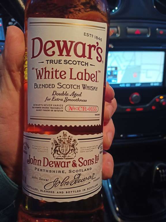 Whisky Dewar's white label 0,7 L