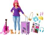 Lalka Daisy (Barbie FWV26) - Zestaw podróżny z kotkiem, bagażem i gitarą za 51,99zł @ Amazon.pl