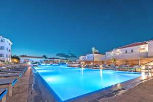 Grecja ZAKYNTHOS Hotel Azure Resort & Spa 5* z all inclusive wylot z Warszawy z bagażem rejestrowanym w cenie 14.05-21.05