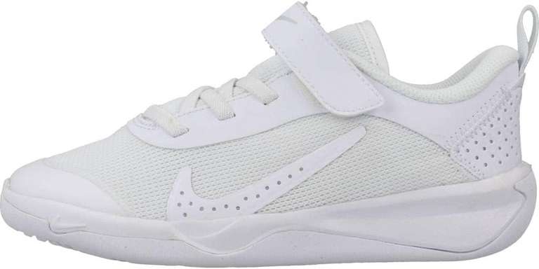 Buty dziecięce Nike Omni-Multi Court r.31,5 (błąd cenowy)