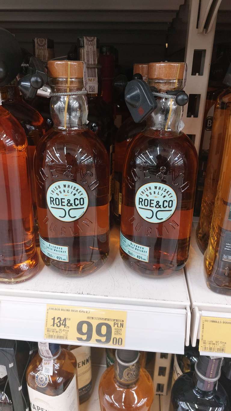 Roe & co blended irish whiskey dostępne w Auchan