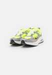 Damskie buty Nike Sportswear W AIR MAX BLISS NN - r. 35.5 - 43 @Zalando