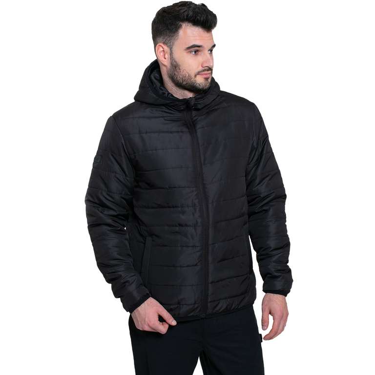 Męska czarna kurtka pikowana firmy KIRKJUBØUR.