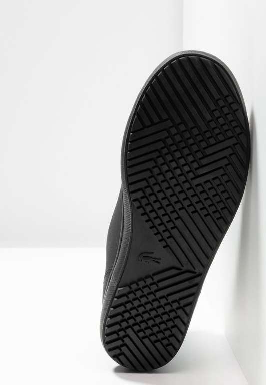 Wodoodporne, ocieplane buty ze skóry Lacoste Straightset Thermo za 259zł (rozm.35-40) @ Lounge by Zalando