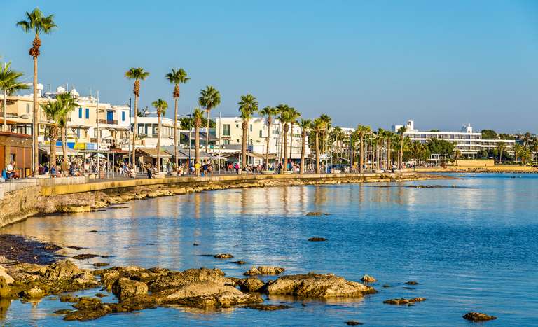 7 dni na Cyprze od 483 zł/os w marcu! W cenie loty z Katowic + hotel z basenem, 700m od plaży!