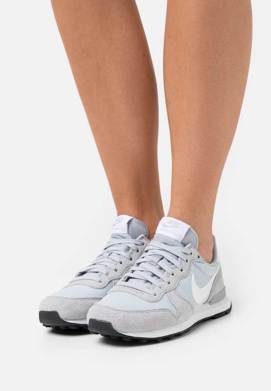 Zestawienie butów Nike w promocji - 6 przykładów @Lounge by Zalando